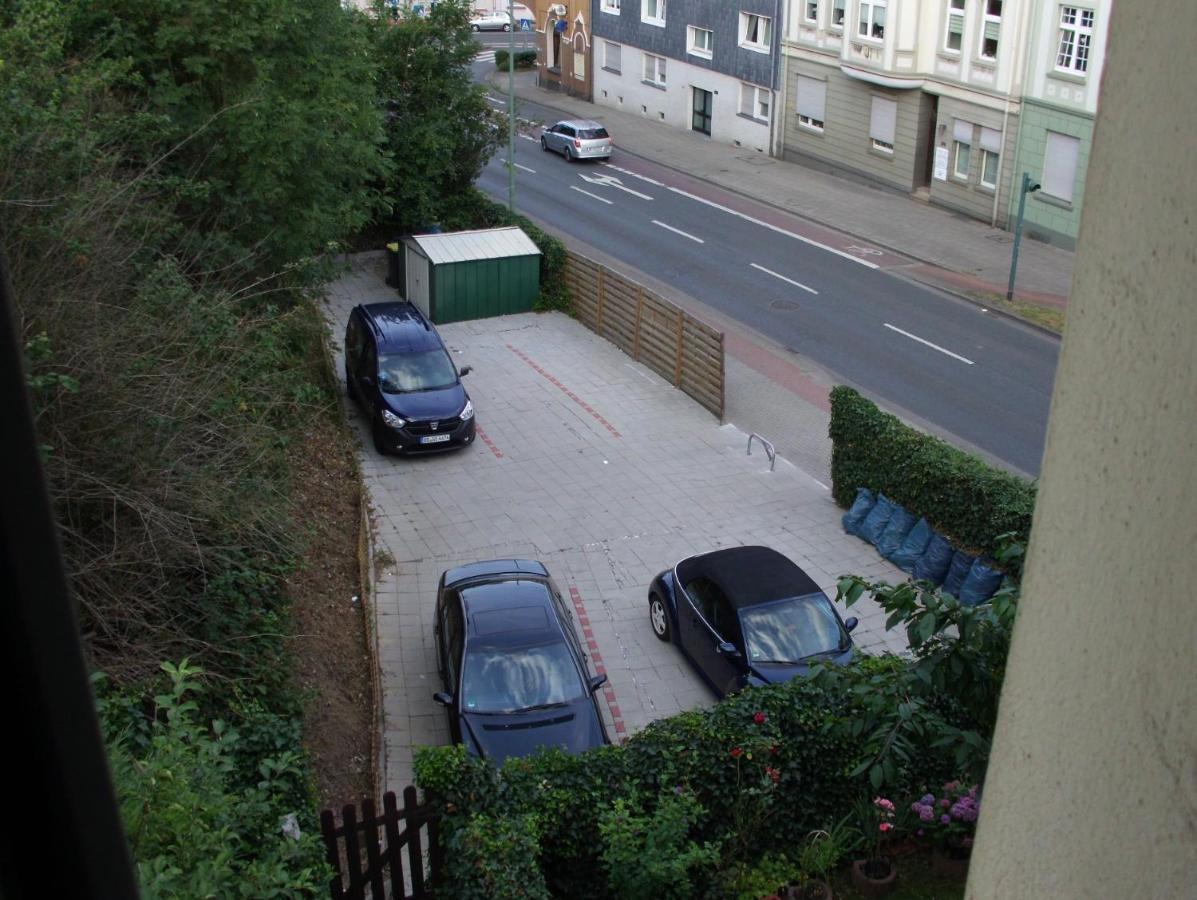 Lovely Apartment 2 Et Inkl Parkplatz Nach Verfuegbarkeit Essen Luaran gambar