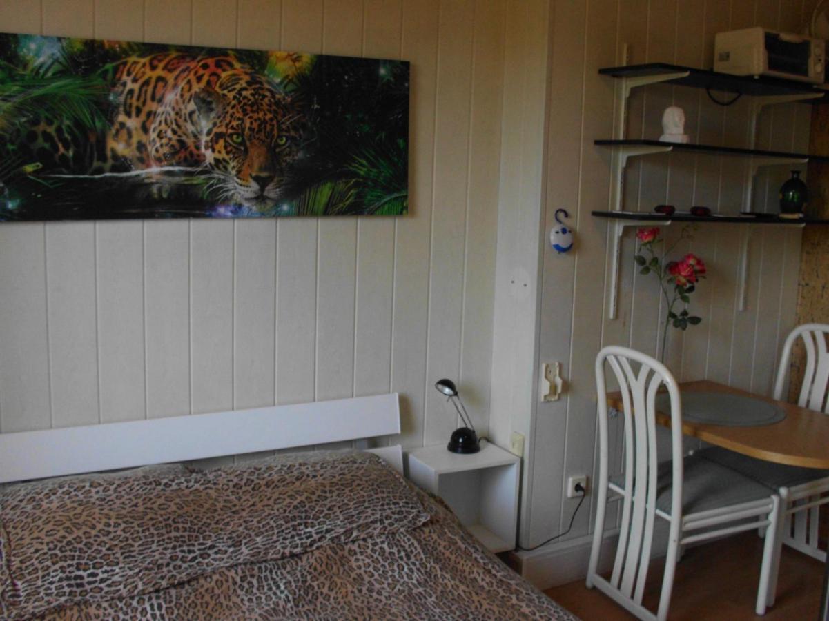 Lovely Apartment 2 Et Inkl Parkplatz Nach Verfuegbarkeit Essen Luaran gambar